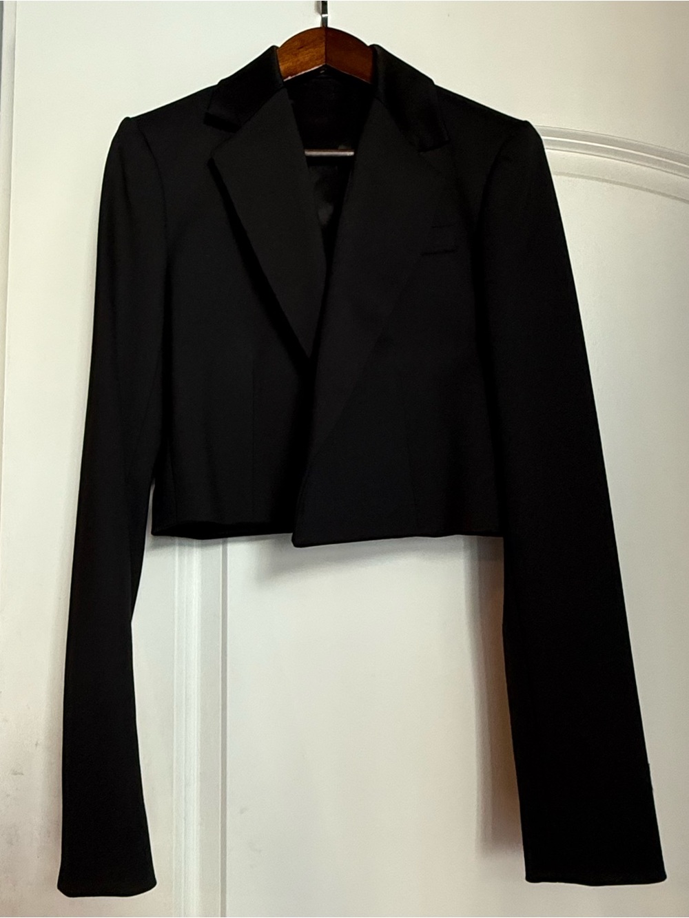 Theory Black Cropped Women's Blazer